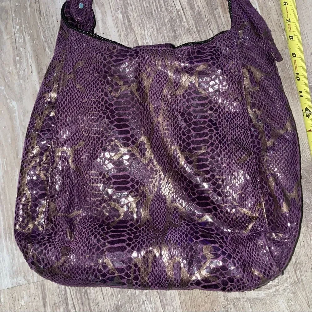 MARK bag by Avon snakeskin purple metallic pattern twisted short drop handle EUC